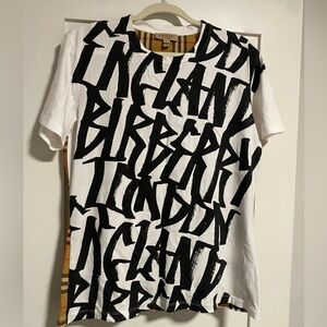 Burberry T-shirt
